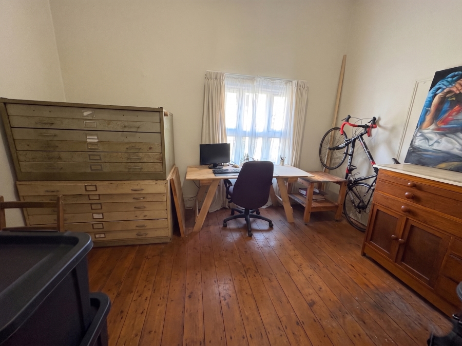 5 Bedroom Property for Sale in Quigney Eastern Cape